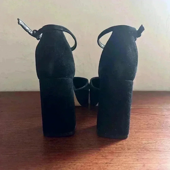Calvin Klein Womens Sabin 2 Suede Platform Heels Leather Black Size 9.5 New - Picture 6 of 11
